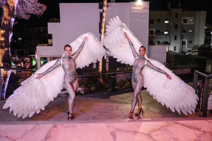 Ibiza vleugel dansers